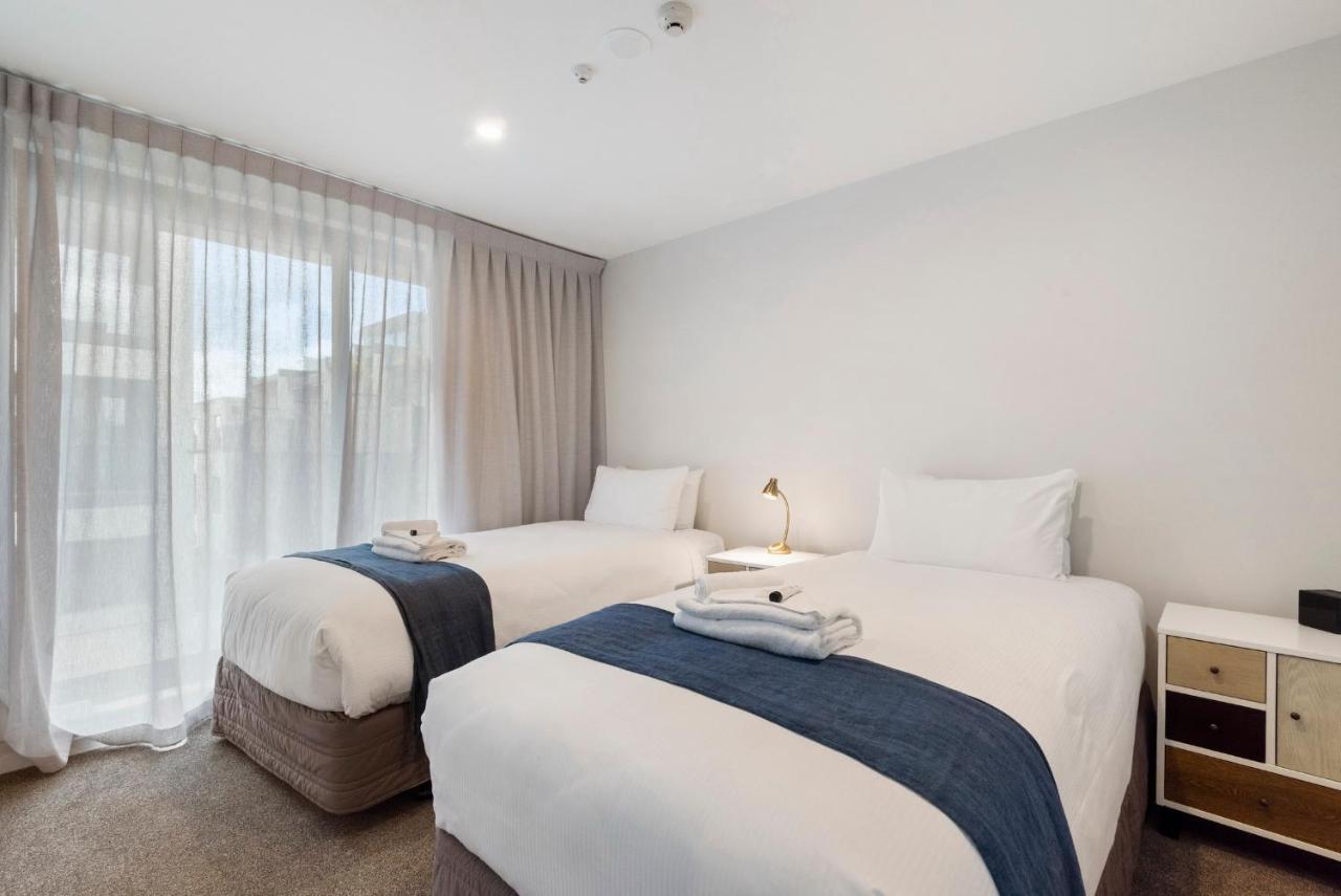 伯肯黑德fernz汽车旅馆和公寓 奥克兰 外观 照片 A typical bedroom at the hotel