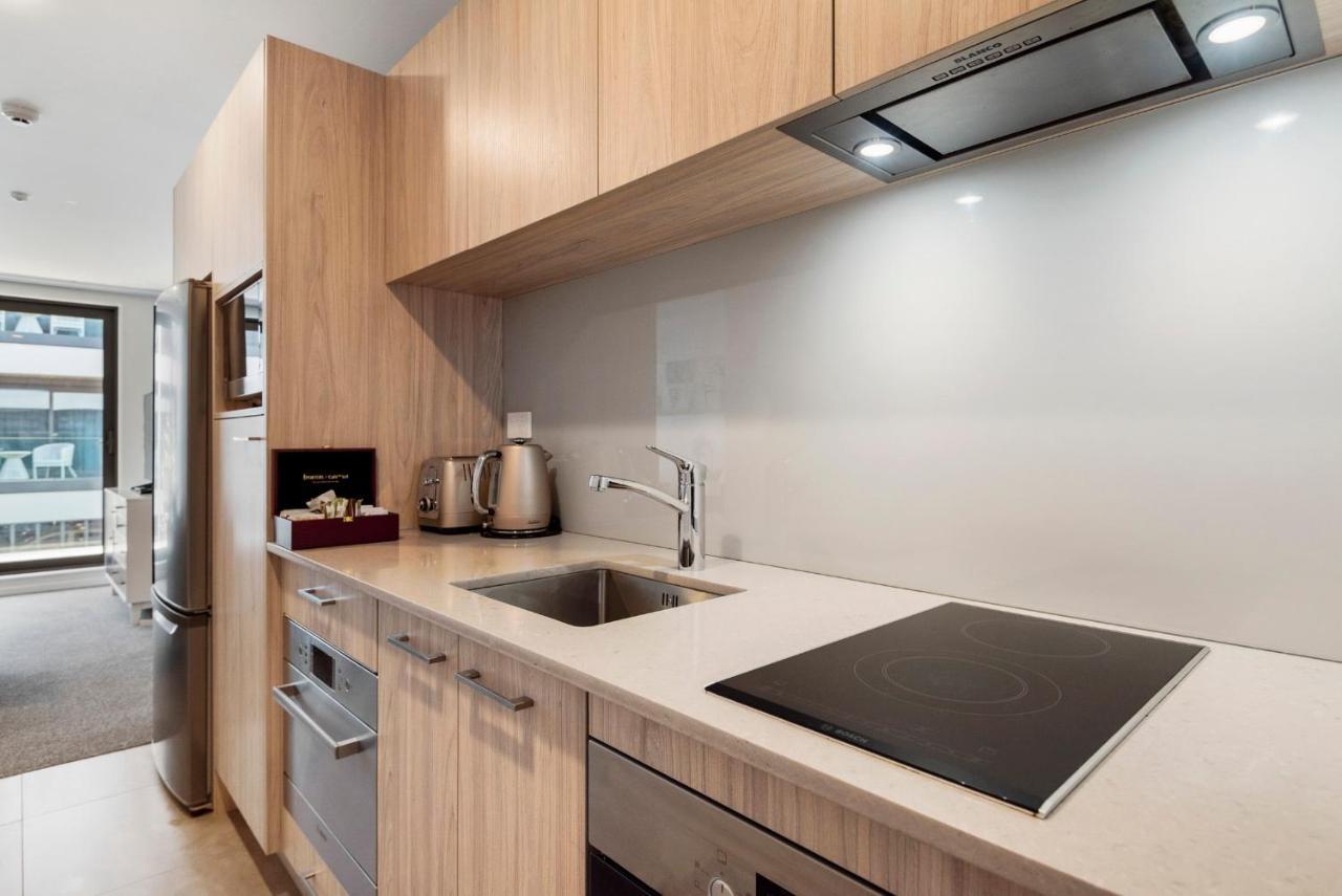 伯肯黑德fernz汽车旅馆和公寓 奥克兰 外观 照片 A modern kitchen